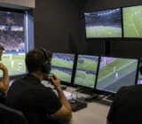 Qué es el VAR en fútbol y cómo funciona